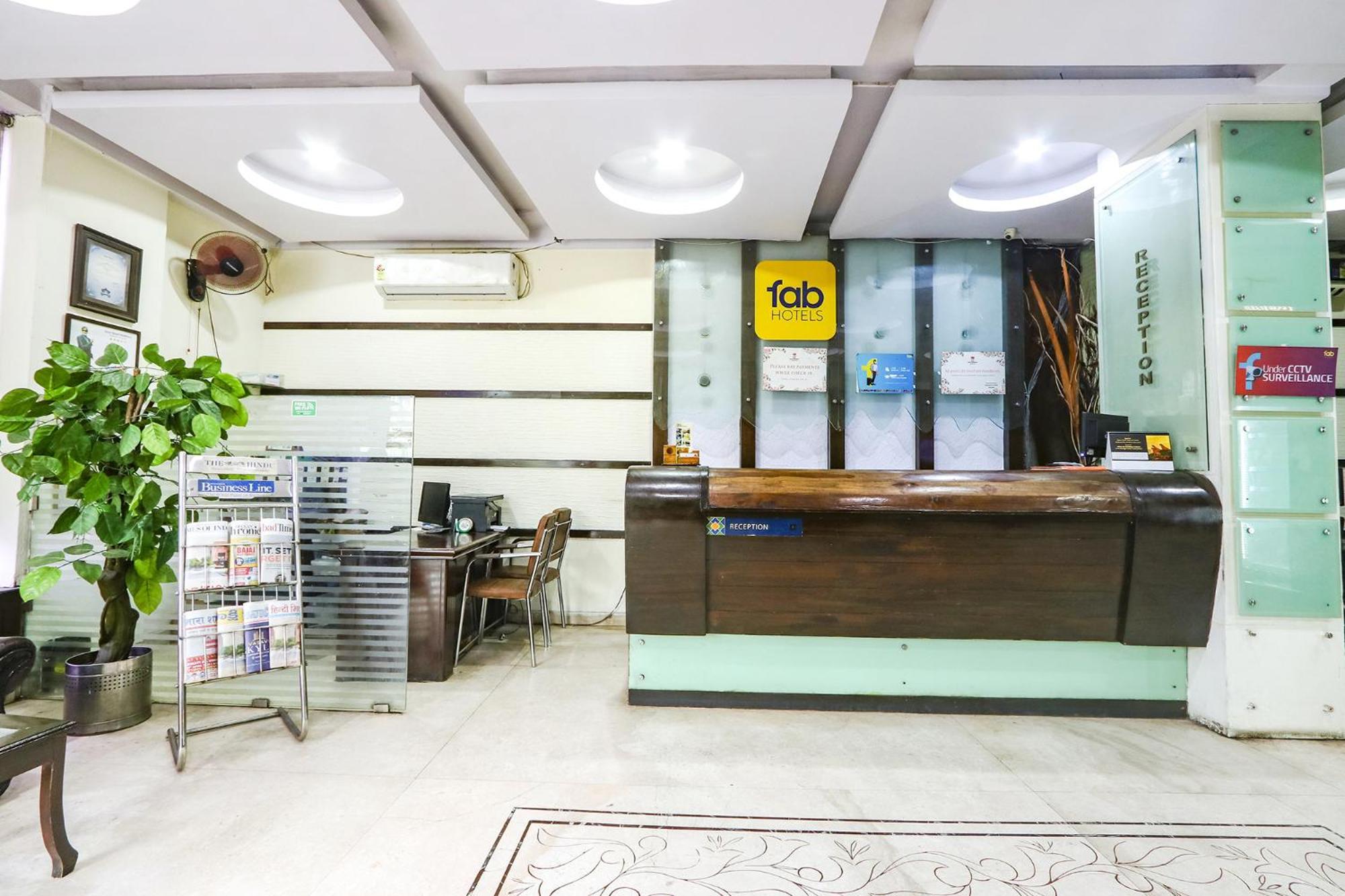 Fabhotel Royal Residency II - Nr Lakdikapul Metro Station Хайдарабад Экстерьер фото